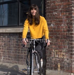 Meet your Posher, Sara